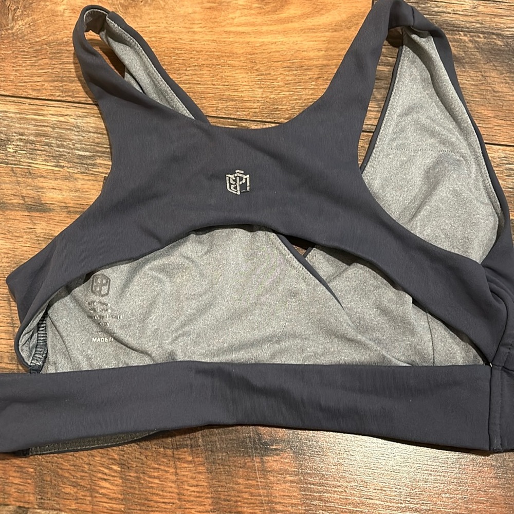 Born primitive sports bra